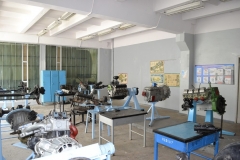 Навчальний корпус та майстерні