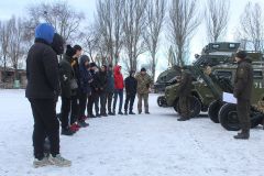 IMG-738d0ddf2ee7db846c3a3d2ca00fcc01-V